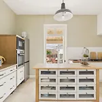 Nyaraló Maison Pour 6 Avec Jardin Proche Du Centre *