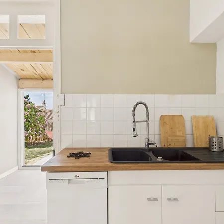 Hébergement de vacances Maison Pour 6 Avec Jardin Proche Du Centre