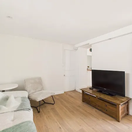 Maison Pour 6 Avec Jardin Proche Du Centre