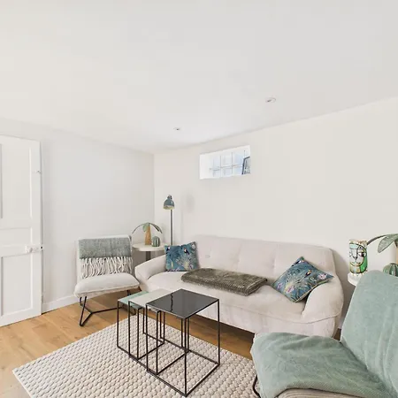 Maison Pour 6 Avec Jardin Proche Du Centre